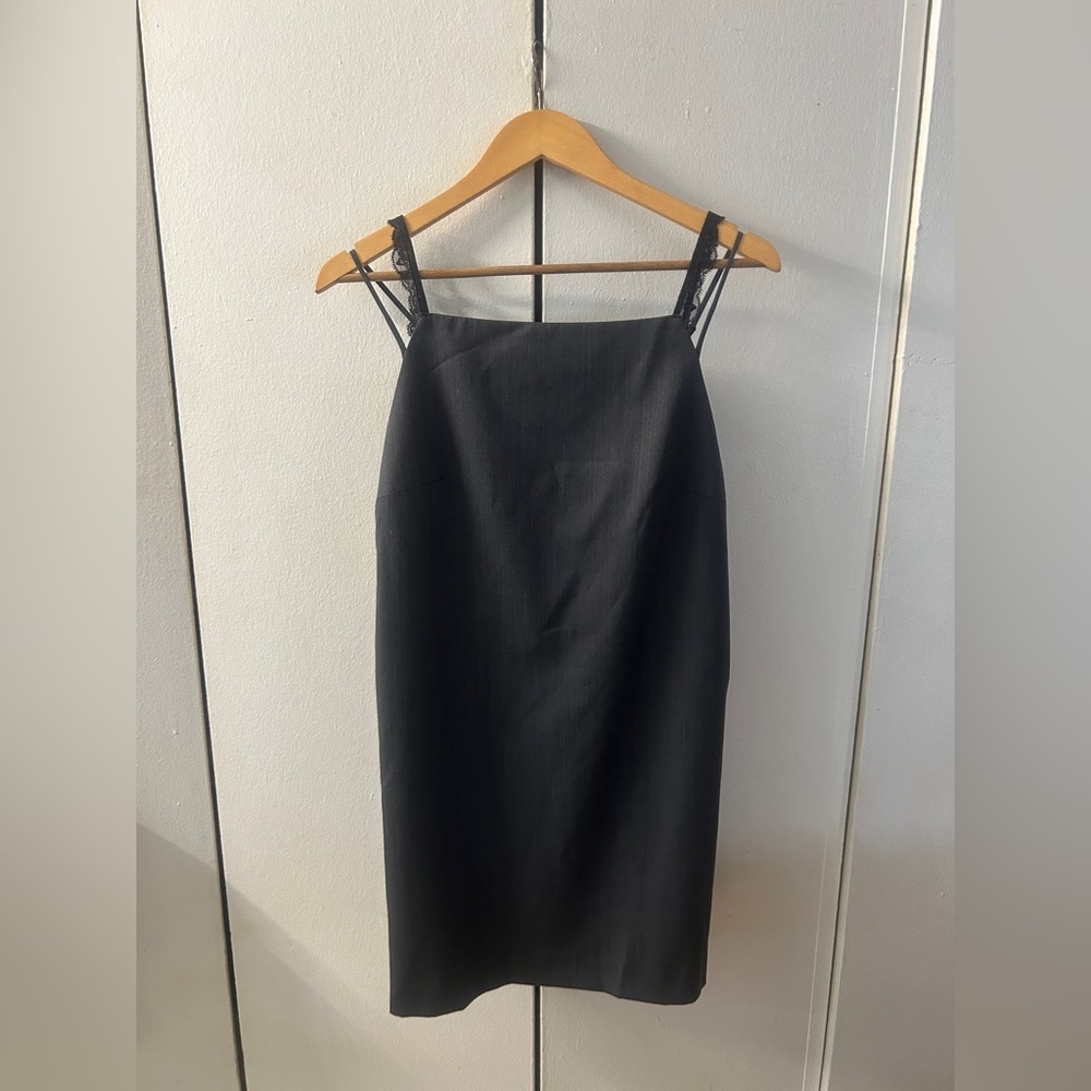 Calvin Klein - Chic Dark Grey Lace-Trim Mini Dress